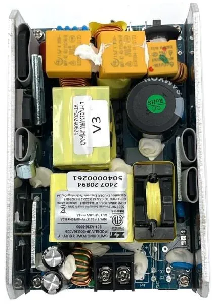 American DJ ElectraPix BA alimentatore road case