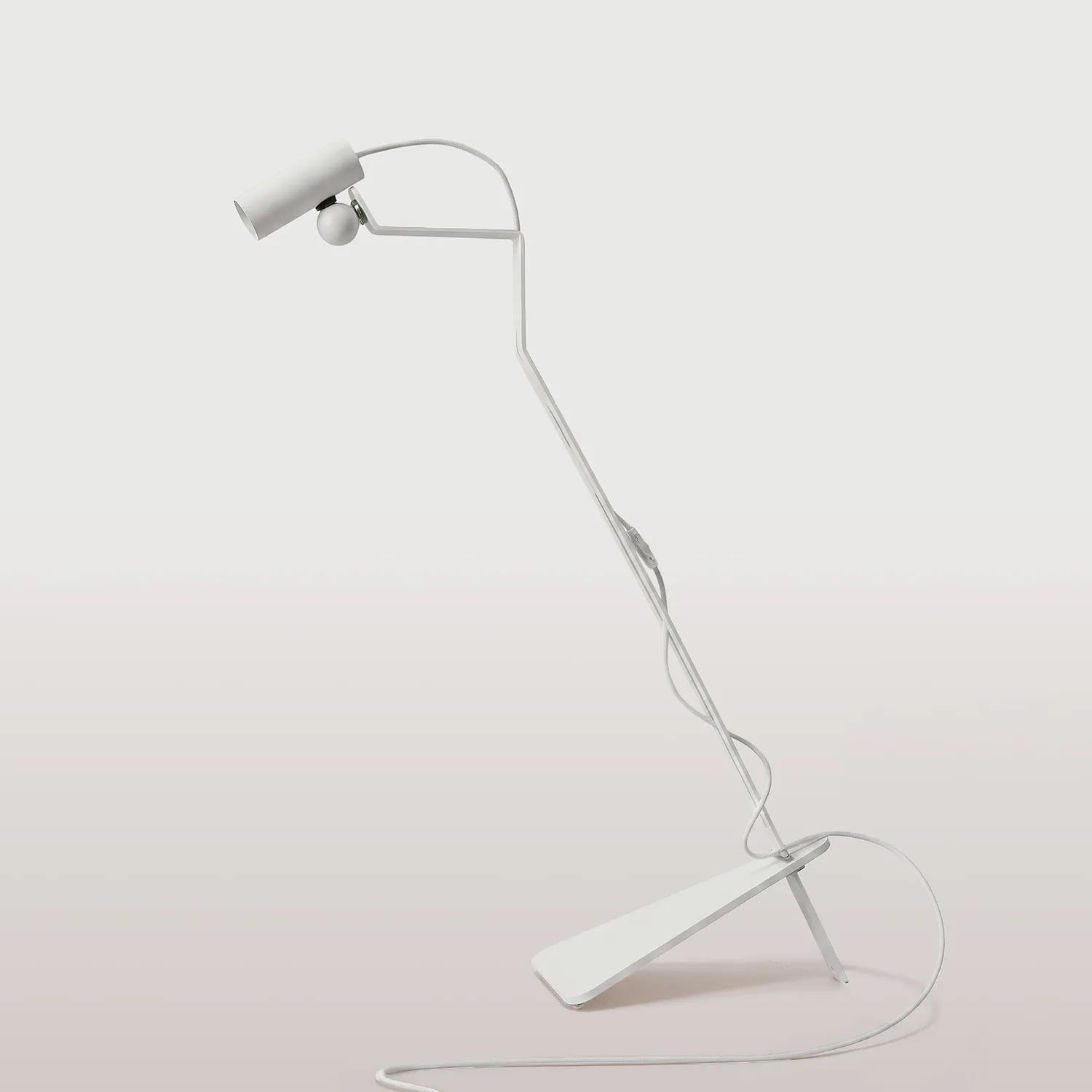 Creative Cables Mario Tubo piantana bianca GU10 119 cm