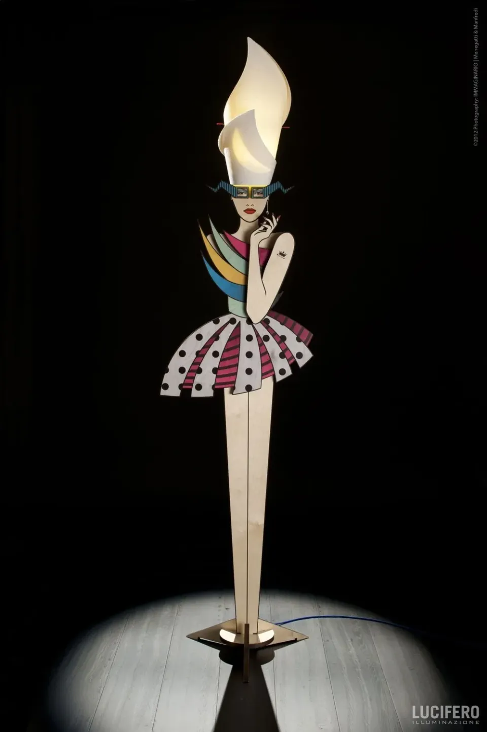 Lucifero Upset Lucrezia piantana legno 51x221 cm
