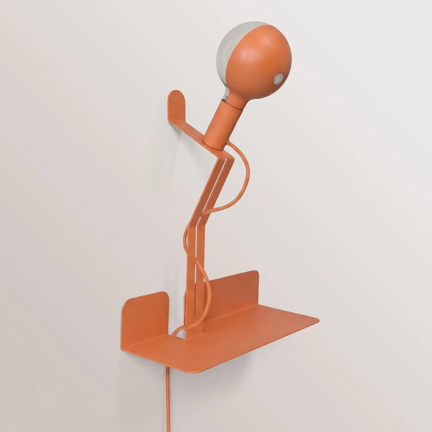 Creative Cables Murio Talia lampada parete arancione con mensola